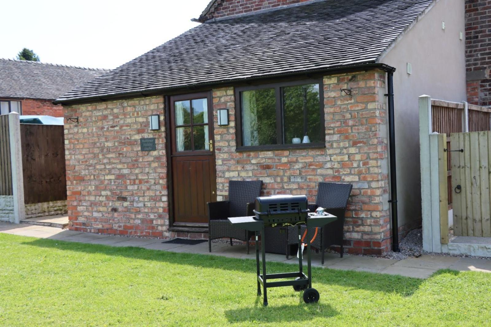 Malthouse Farm Cottage Studio Dilhorne Εξωτερικό φωτογραφία