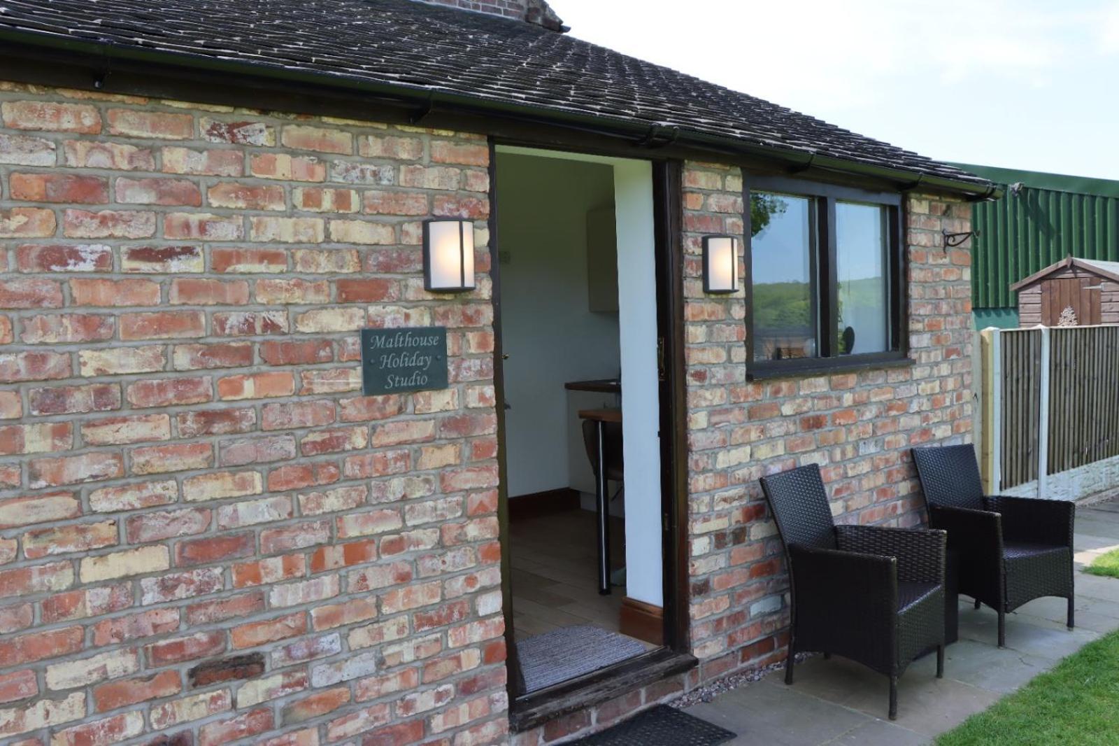 Malthouse Farm Cottage Studio Dilhorne Εξωτερικό φωτογραφία